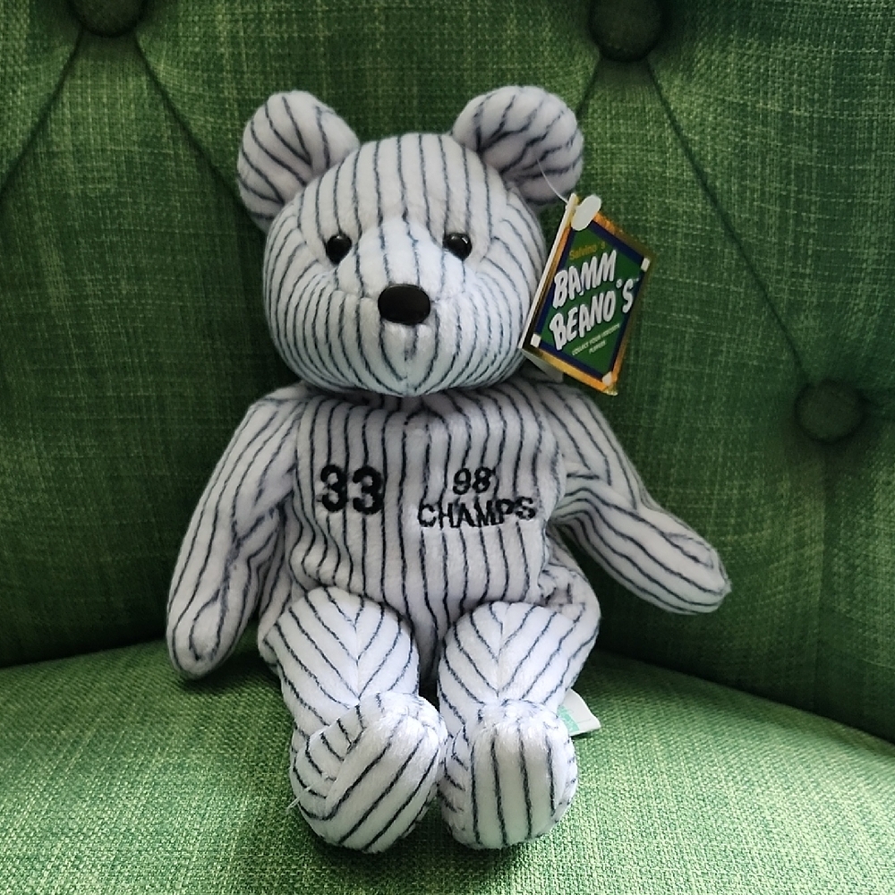 Bamm Beano's New York Yankees 98' Champs Collectible Bear
